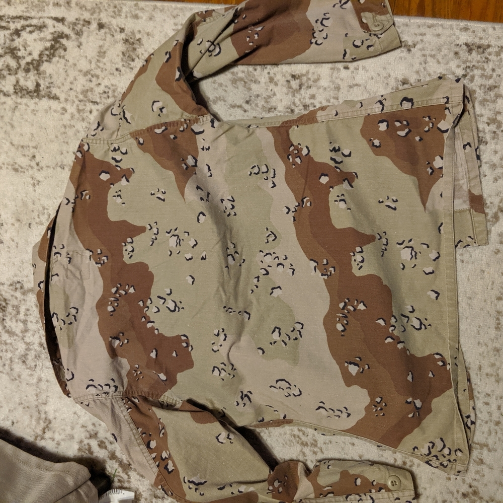 Military Fatigue top - Picture 3 of 3